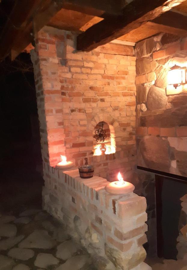 Casa Hariton Villa Dragus Bagian luar foto