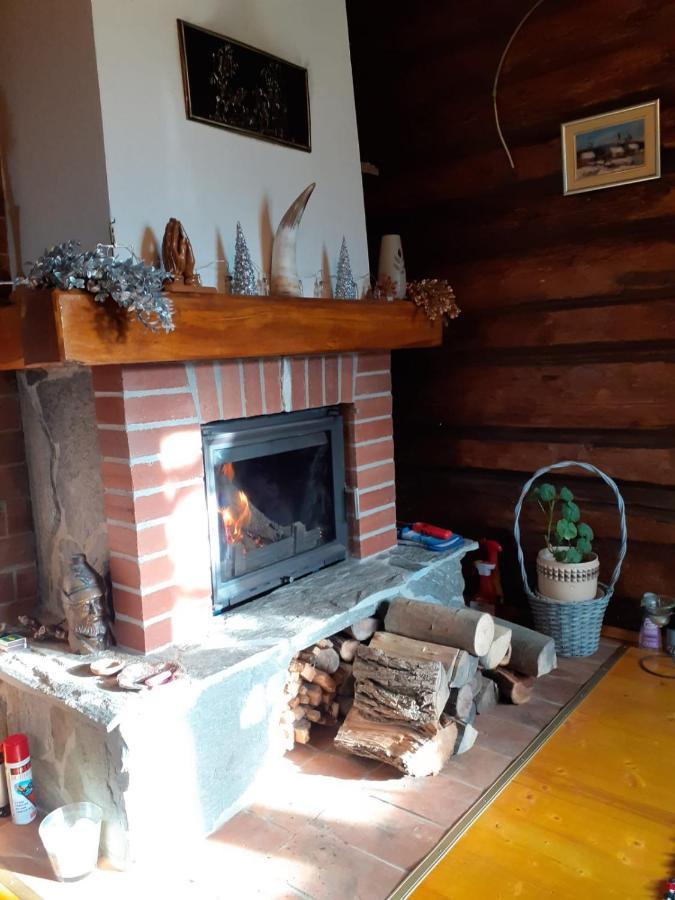 Casa Hariton Villa Dragus Bagian luar foto